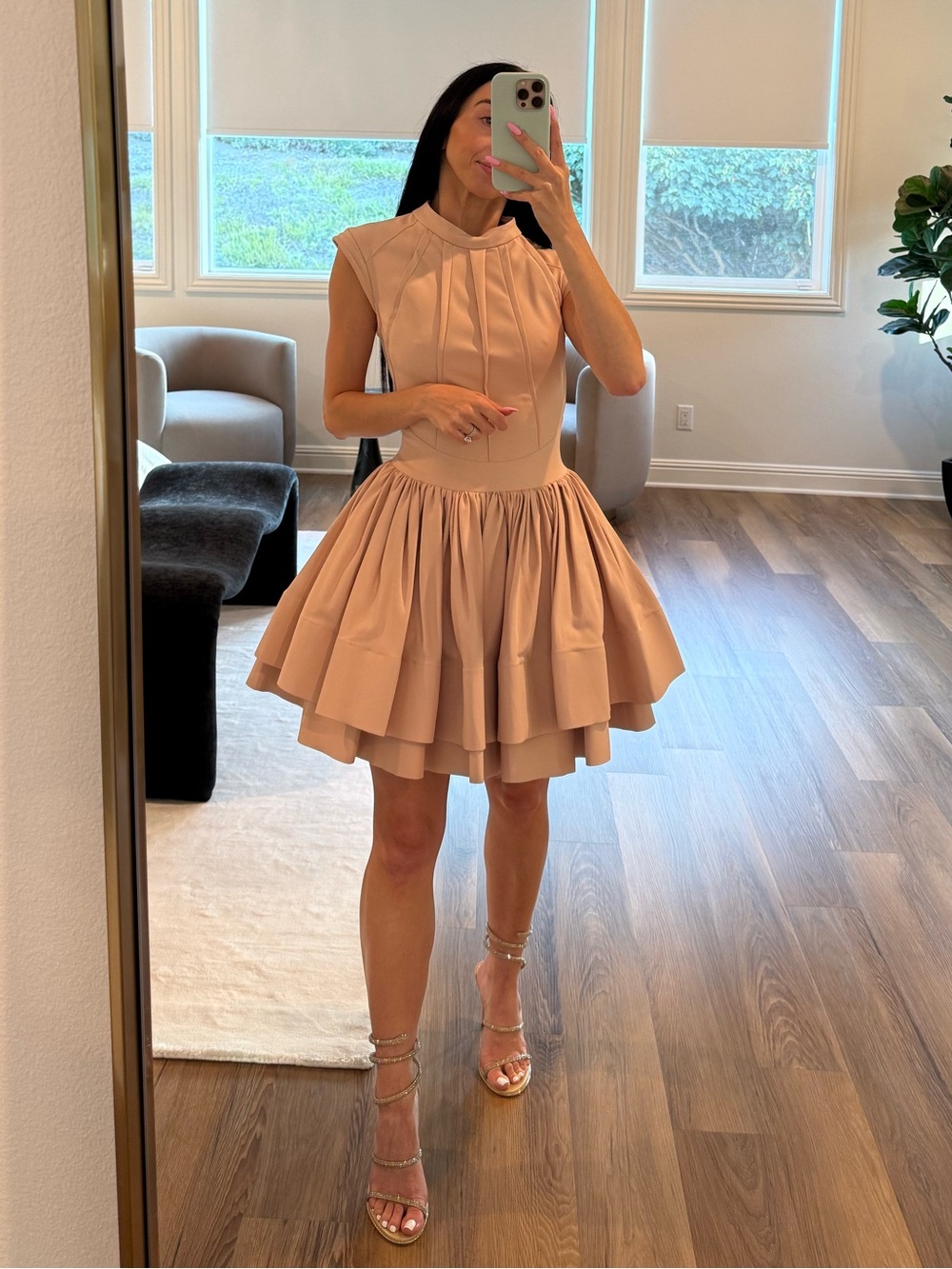 Blush Tiered Mini Dress Lou XS Classy 👗